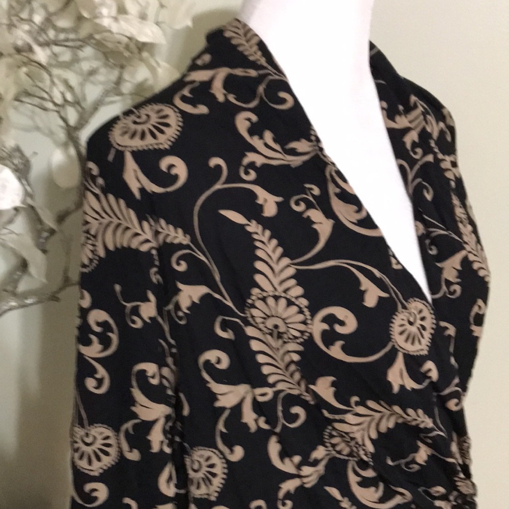 KAREN KANE FRONT WRAP TOP - Picture 4 of 5